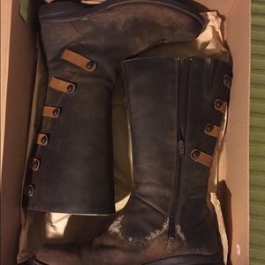 Women’s Merrell all weather boots